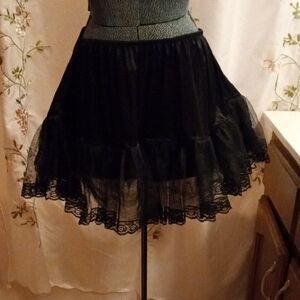 Chic Black Lace Chemise